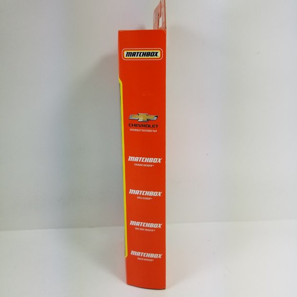 Match Box set of 5 Metal Construction IV trucks 70 the Anniversarie - Picture 5 of 11